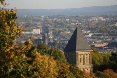 Blick vom Lousberg auf Salvatorkirche und St. Josef