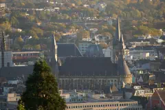 Blick vom Lousberg auf Rathaus und Dom, Herbst 2017